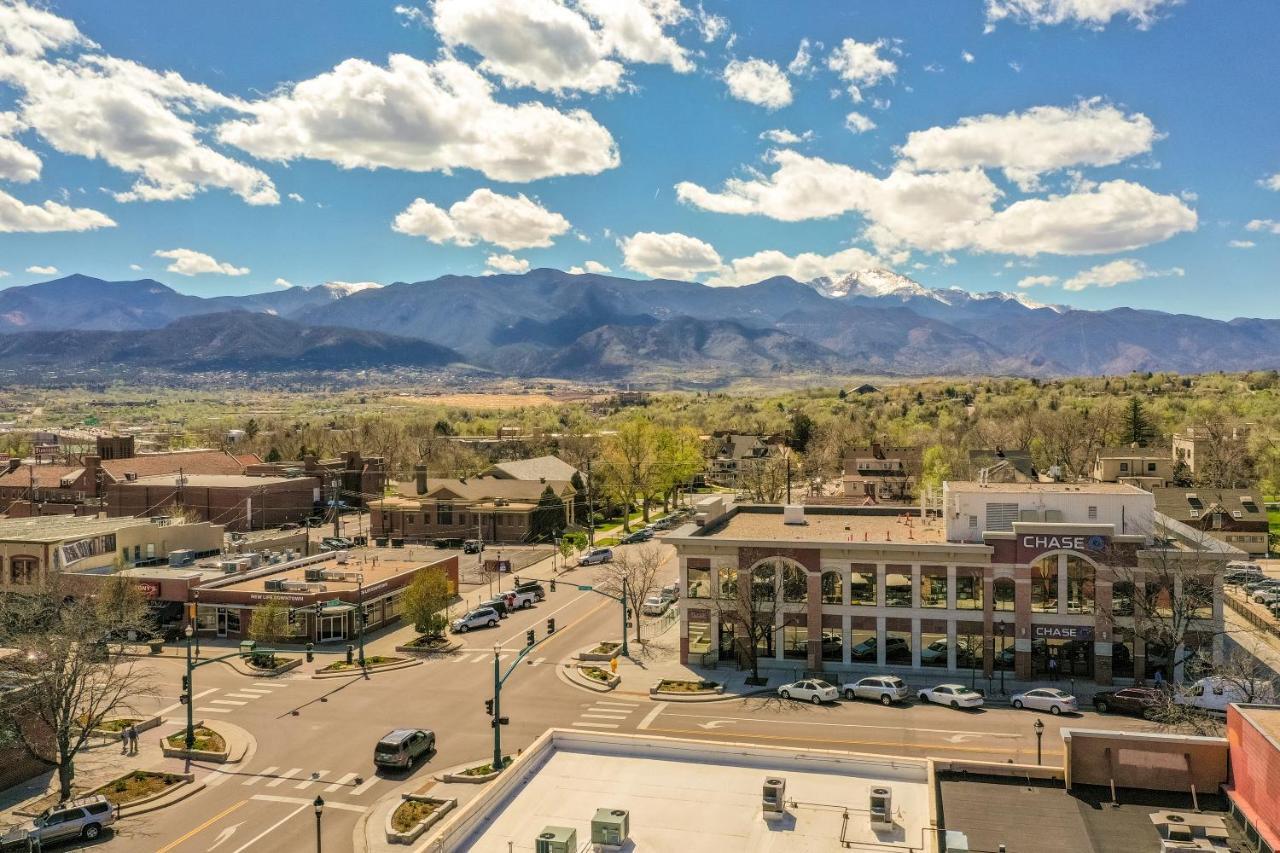 Villa Downtown Colorado Springs House Esterno foto